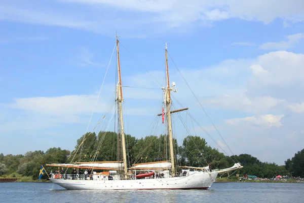 フェルセン、オランダ - 2015 年 8 月 19 日: 帆アムステルダム 2015 — ストック写真
