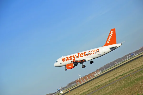 Března, 22 2015, Amsterdam Schiphol letiště G-Ezbc easyjet Airb — Stock fotografie