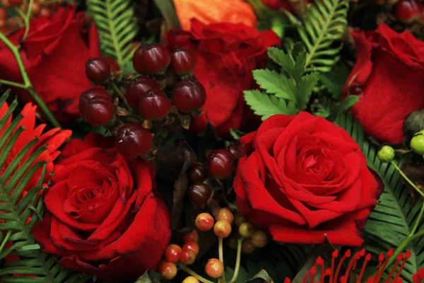 Red bridal arrangement — Stock Photo, Image