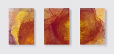 Alkol mürekkebi renkli pankart seti. Soyut altın renkli mermer desenli pankart. Akrilik boyalar karıştırılıyor.