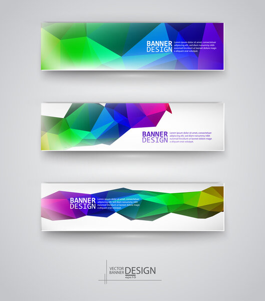 Набор баннеров с многоцветным многоугольным фоном мозаики
