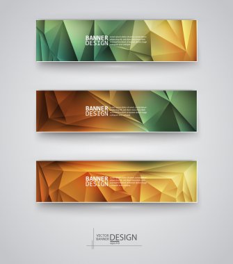 çok renkli poligonal mozaik arka planlar ile afiş kümesi