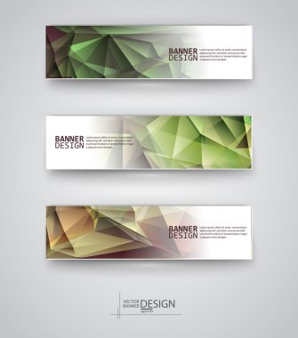 çok renkli poligonal mozaik arka planlar ile afiş kümesi