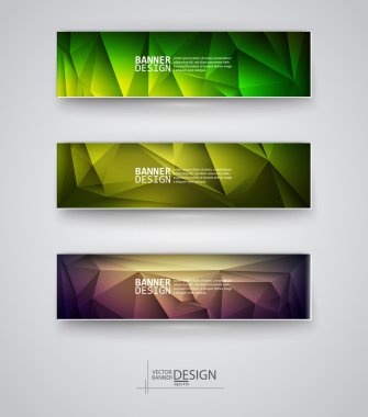 çok renkli poligonal mozaik arka planlar ile afiş kümesi