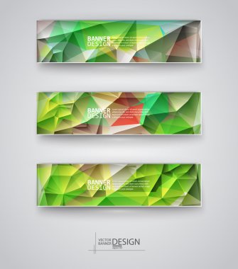 çok renkli poligonal mozaik arka planlar ile afiş kümesi