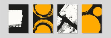 Dört soyut sarı, siyah beyaz fırça kompozisyonları, kalın vuruşlar ve dairesel şekiller, duvar sanatı ve markalaşma için modern minimalist vektör posterleri..
