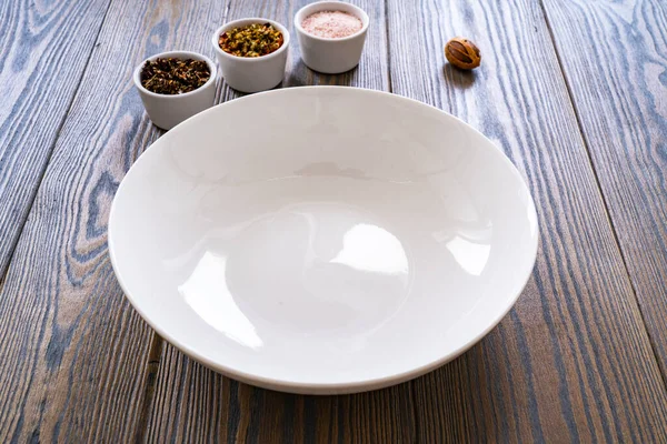 Empty Bowl Wooden Table — Stock Photo, Image