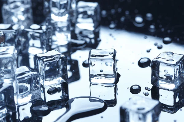 Wet ice cubes — Stock Photo, Image