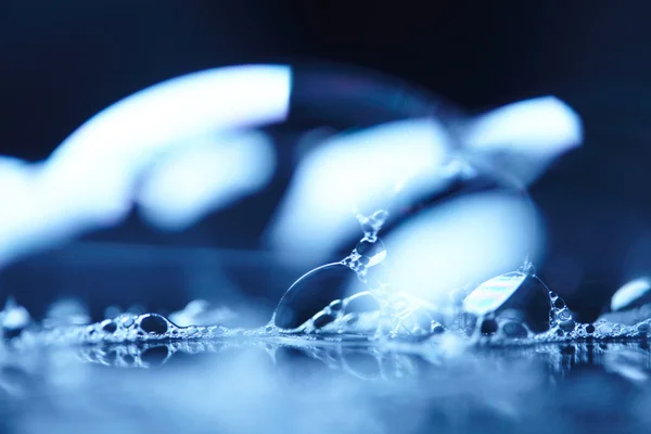 Wasserblasen schließen sich — Stockfoto