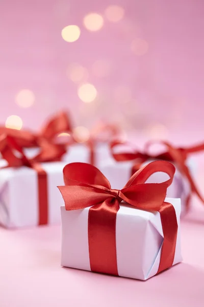 Festive gift boxes — Stockfoto
