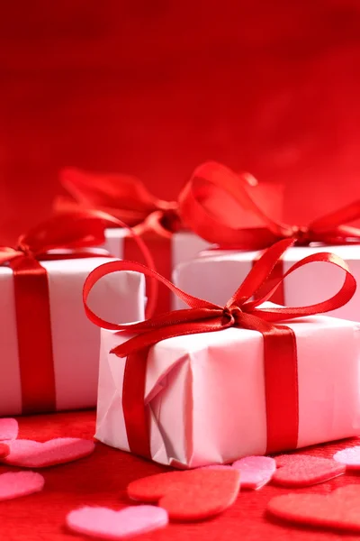 Festive gift boxes — Stockfoto