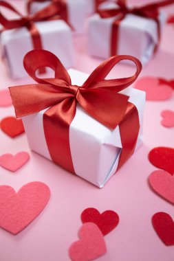 Sevgililer günü için hediye