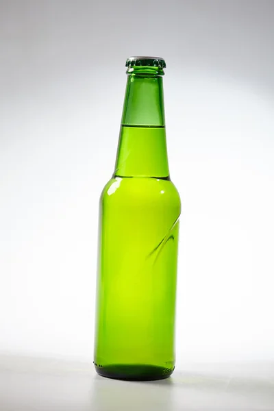 Green beer bottle — Stock Photo, Image