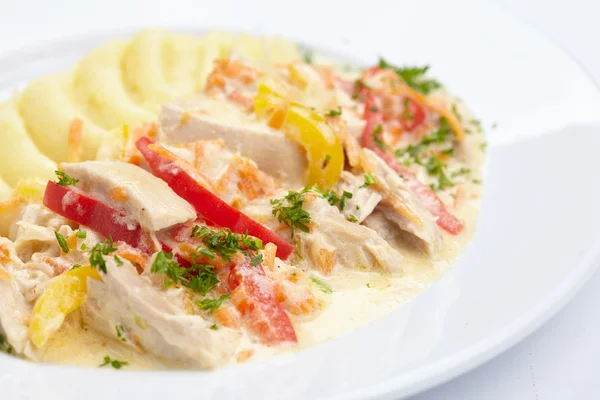 Mashed potato with chicken meat — Stock Photo, Image