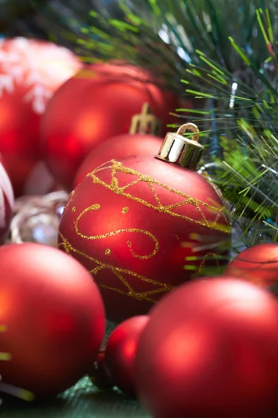 Belle decorazioni rosse di Natale — Foto Stock