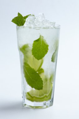 Taze lezzetli yaz içeceği