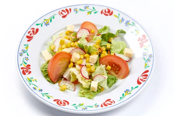 Χορτοφαγική Σαλάτα Λευκό Πιάτο Κοντινή Θέα — Φωτογραφία Αρχείου