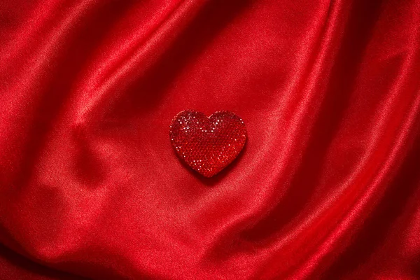 Valentine Heart Red Silk Ύφασμα Ημέρα Του Αγίου Βαλεντίνου Φόντο — Φωτογραφία Αρχείου