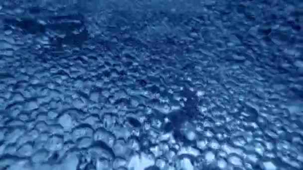 Vista Submarina Del Flujo Agua Azul Con Burbujas Aire — Vídeos de Stock