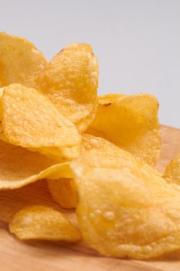 Patates cipsi.