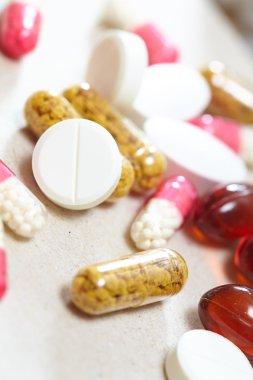 tabletler ve kapsüller