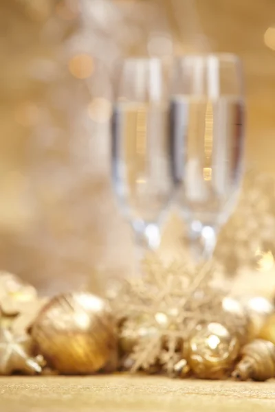 Champagne op nieuwe jaar feest — Stockfoto