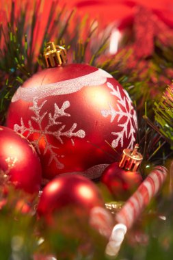 Noel baloları ve dekorasyonları