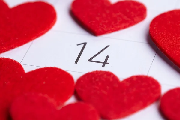 Papier harten op kalender — Stockfoto