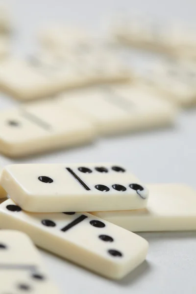 Piezas de dominó en gris — Foto de Stock