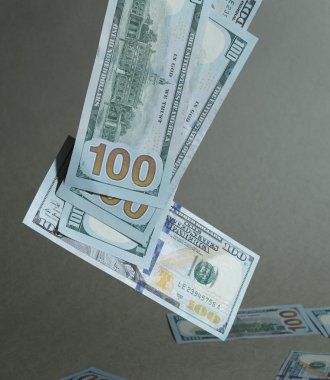 Grey düşen dolar