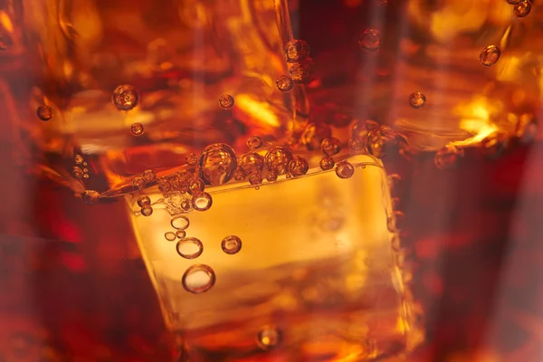 Cola with ice cubes — Stock Photo, Image