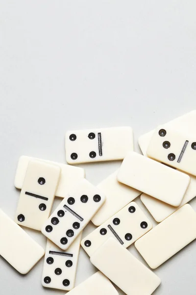 Gros plan sur les morceaux de domino — Photo