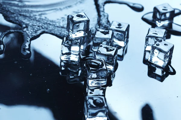 Wet ice cubes — Stock Photo, Image