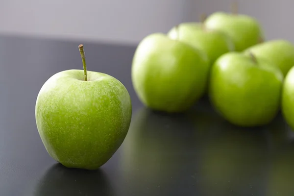 Fresh green apples — Stock Photo, Image