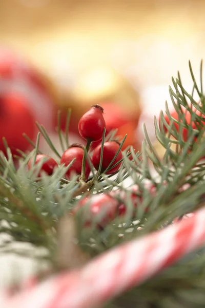 Kerstboom Takken Met Decoratie Close — Stockfoto