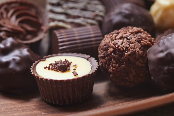 Deliciosos doces de chocolate — Fotografia de Stock