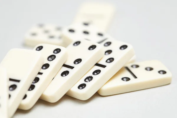Pezzi bianchi Domino — Foto Stock
