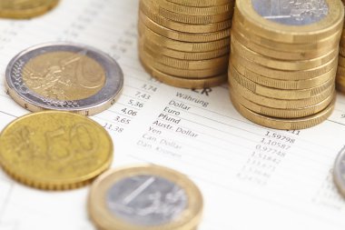grafik üzerinde Euro coins