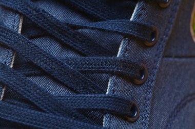 spor ayakkabı yakın çekim