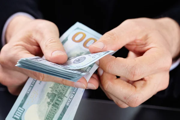 Businessman Holding Banconote — Foto Stock