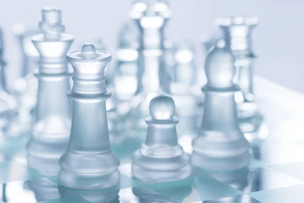 Figuras de xadrez de vidro — Fotografia de Stock