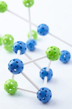 Topları ile moleküler yapısı