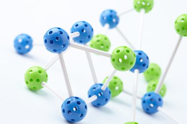 Topları ile moleküler yapısı