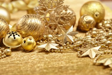 Noel dekoratif süslemeler