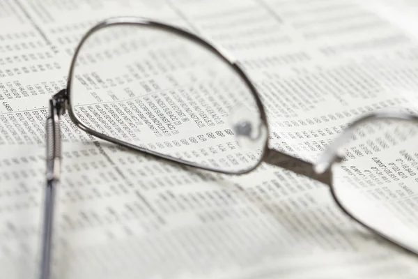 Composição de negócios com óculos — Fotografia de Stock