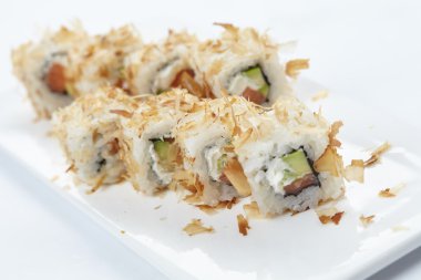 Lezzetli Japon suşi rulo