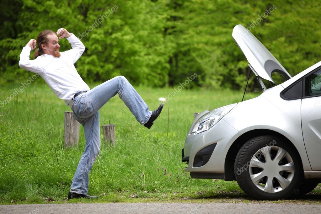 машина никогда не предаст. цитаты про машину и девушек. сломанная машина. правда что машина все чувствует. х 007 ам 95.