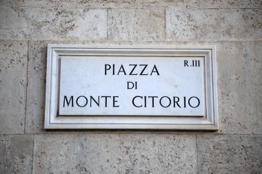 Roma, İtalya 'da Piazza del Popolo ve Flaminio Obelisk