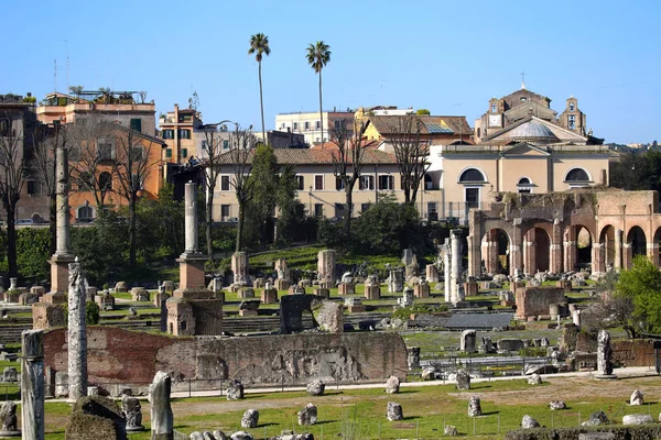 Fontána Neptun v Piazza del Popolo, Řím, Itálie — Stock fotografie