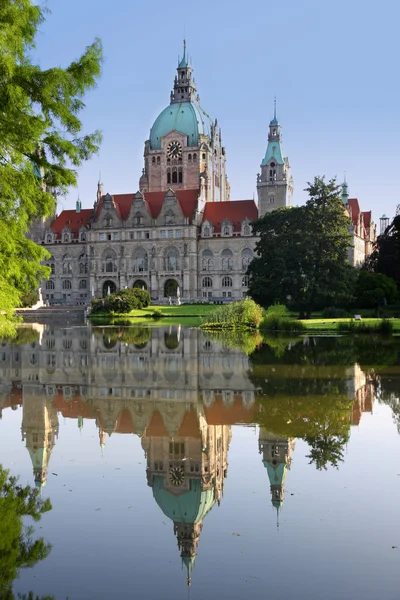 Új Városháza (Rathaus) épülete Hannover Németország — Stock Fotó